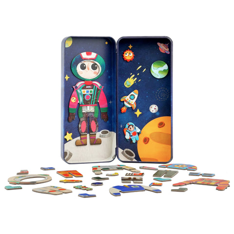 mierEdu Spaceman magnetic puzzle scene and pieces