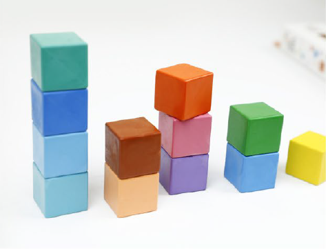 Haku Yoka Cube Crayons 6 pack - Rainbow colours
