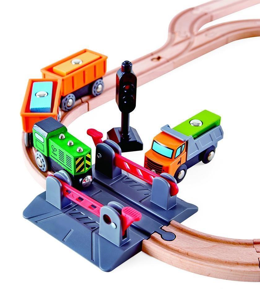 Hape Crossing Crane Set – The Toybox NZ Ltd - Main Image