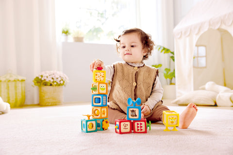 Hape Delightful Discovery Blocks silicone edges detail
