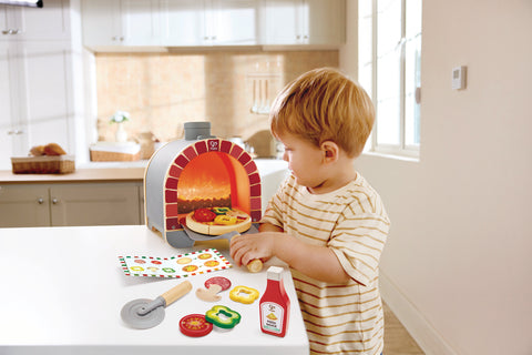 Hape Light & Sizzle Pizza Oven Set