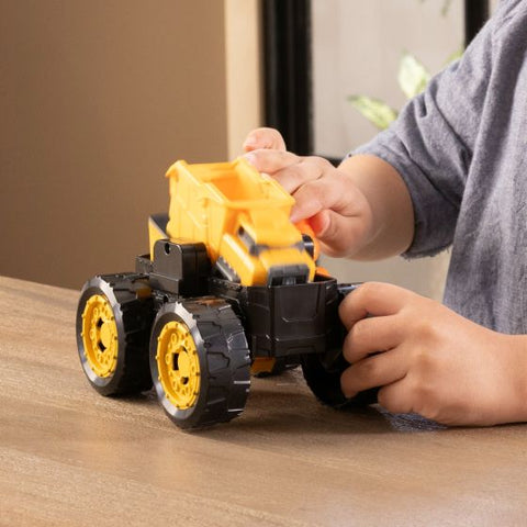 John Deere Monster Treads 2 in 1 Flipping Vehicle