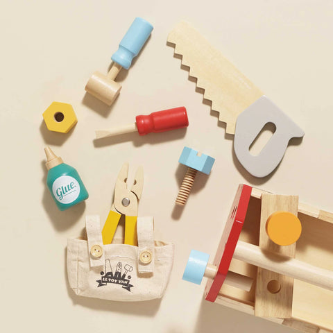 Le Toy Van Tool Box