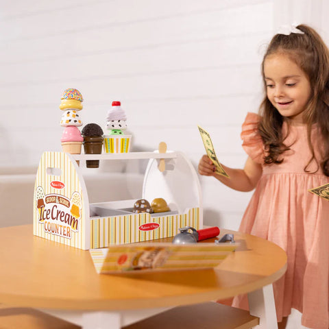 Melissa & Doug Scoop & Serve Ice Cream Counter packaging