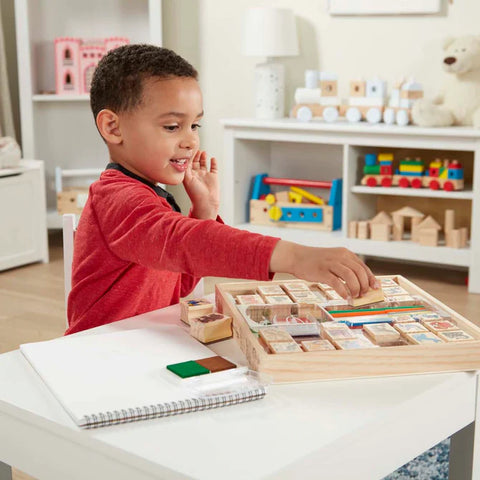 Melissa & Doug Wooden Stamp Set Deluxe - Animals