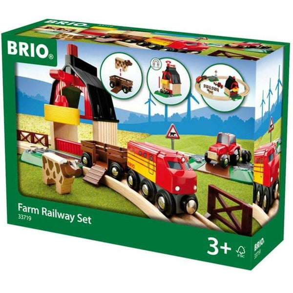Brio World Farm Railway Set